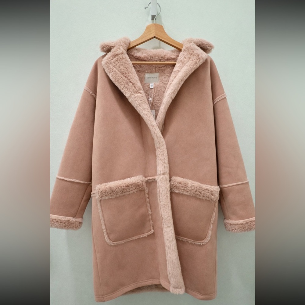 Women's Faux-Shearling Coat - Blush Pink